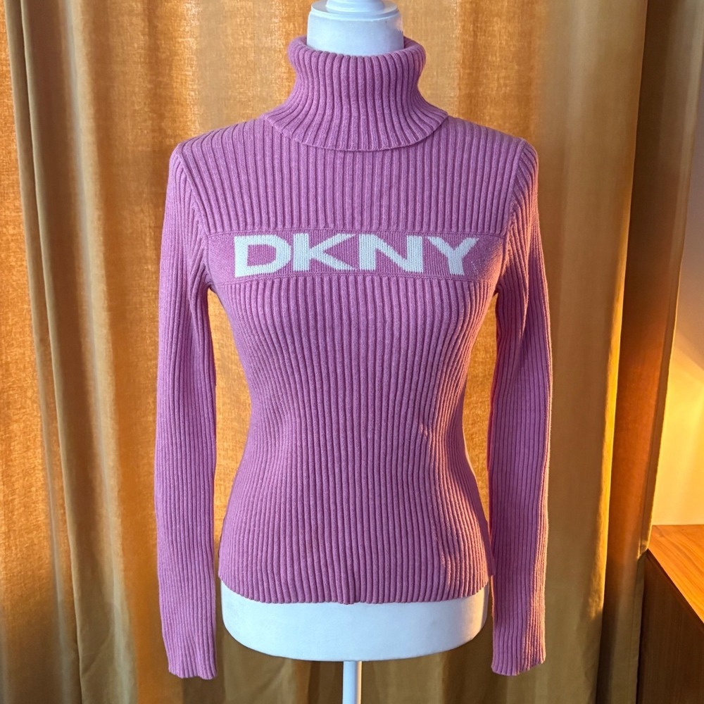 Vtg 00s/Y2K DKNY Active Pink Ribbed Turtleneck Sweater Logo Knit‎ Women Medium
